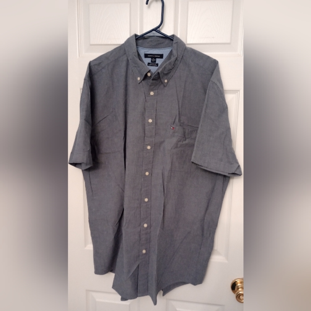 Tommy Hilfiger Men's Gray Casual Shirt